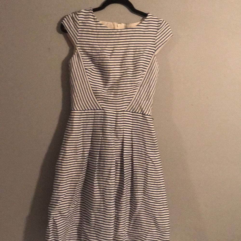 Anne Klein Stripped dress
